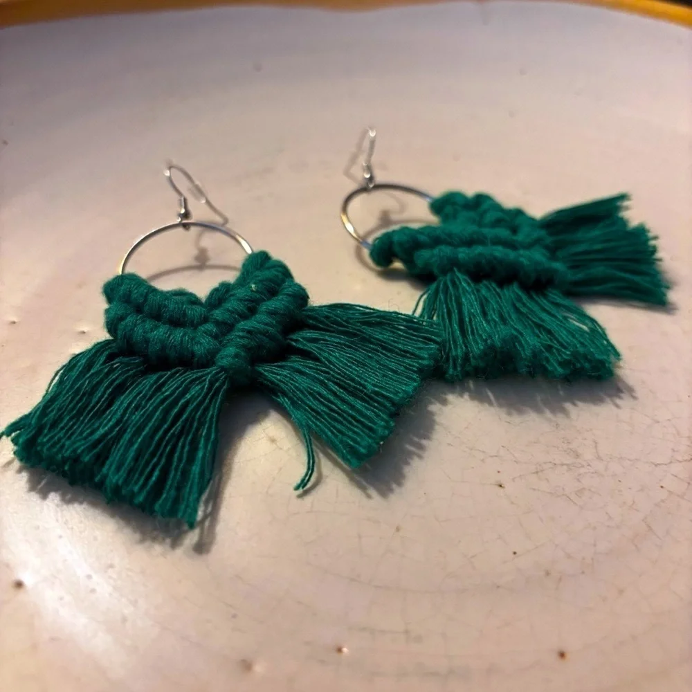 Kelly Green Macramé Tassel Hoop Earrings